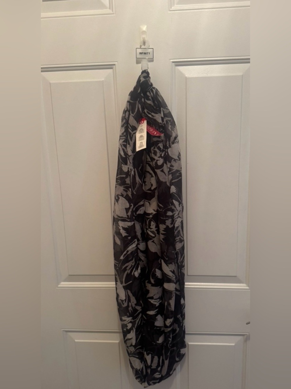 New Merona scarf